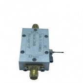 maloshumyashchiy-usilitel-svch-diapazona-as001030_072