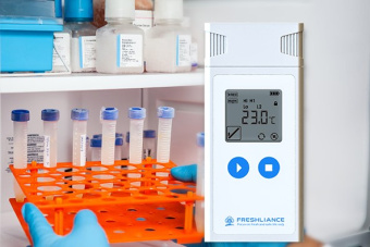 registrator-temperatury-_data_logger_-so-vstroennym-datchikom-mnogorazovyy-portativnyy-model-atlaslo
