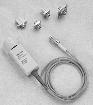 konverter_tektronix_p6701b