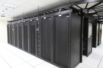 intellektualnye-modulnye-resheniya-dlya-tsentrov-obrabotki-dannykh-_infrasuite