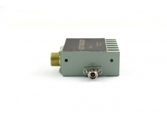 usilitel-izmeritelnyy-ad010400_001